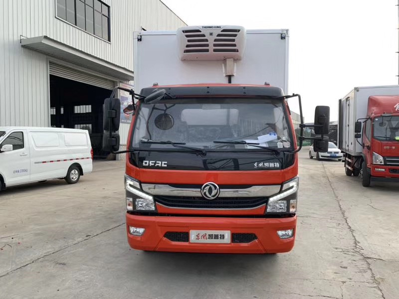 國六 東風凱普特4.2米冷藏車